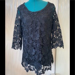 Black lace overlay cute top